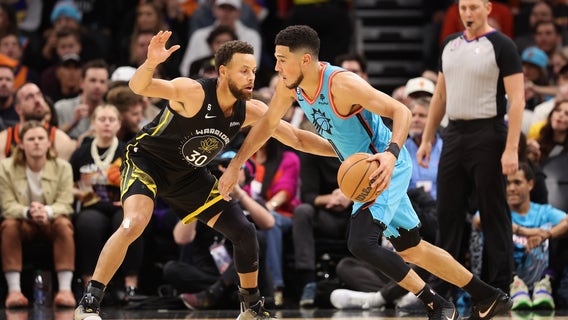 Curry scores 50 points, but Suns beat Warriors 130-119