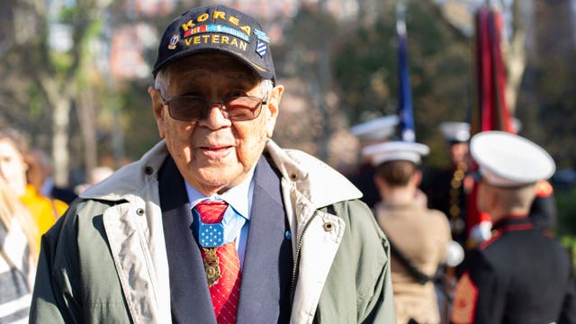 US Medal of Honor recipient Hiroshi Miyamura dies at 97