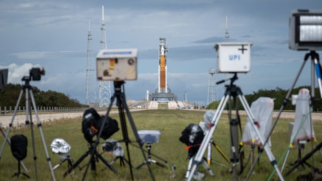 Moon rocket launch looms as NASA evaluates hurricane damage