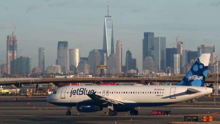 8dc757ed-Airplanes at Newark Liberty Airport