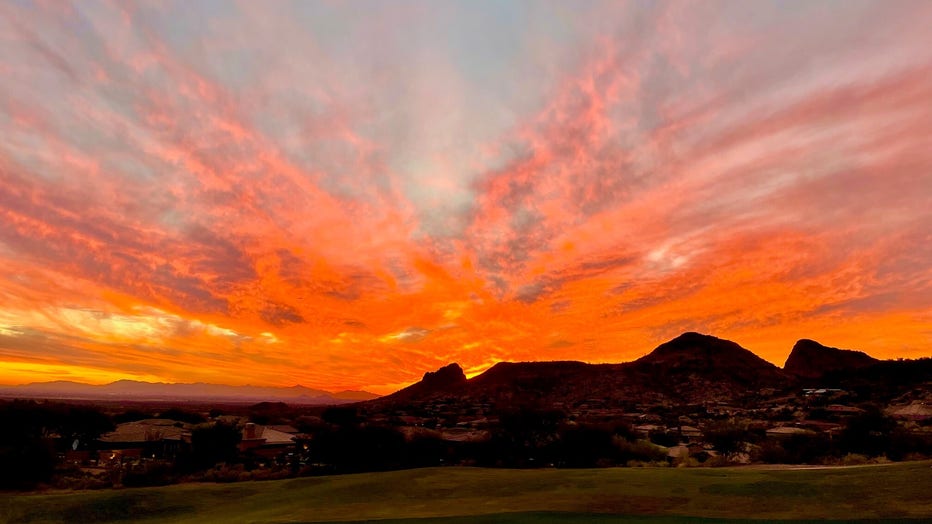 What a lovely sunset, as we get ready for Friday and the weekend! Thanks Teresa Yost for sharing this photo, which was taken in Fountain Hills.
