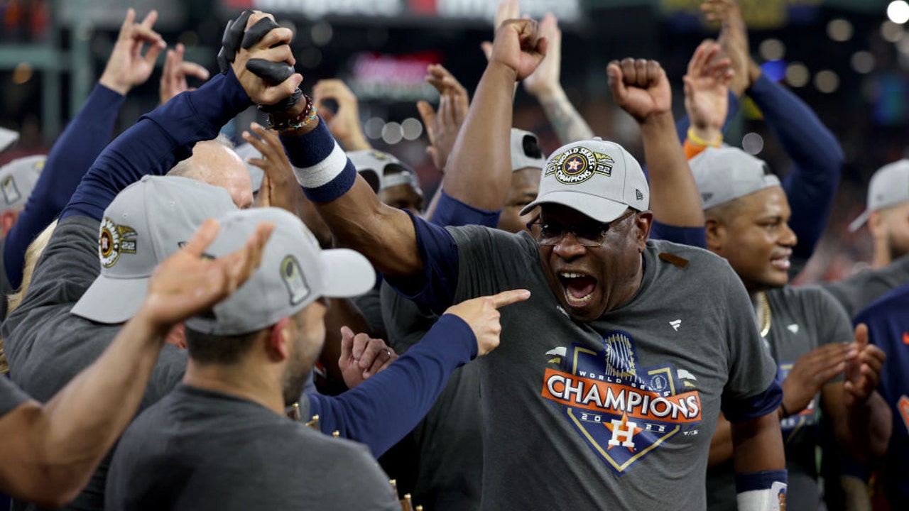 Best sports moments of 2022: Dusty Baker's 1st World Series title