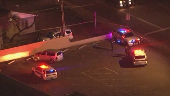 West Phoenix shooting leaves 2 people badly hurt, investigators say