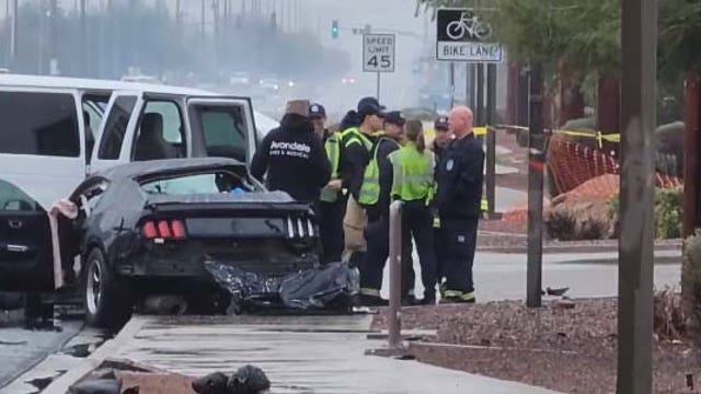 10-year-old boy dies following Avondale crash, 5 others hurt