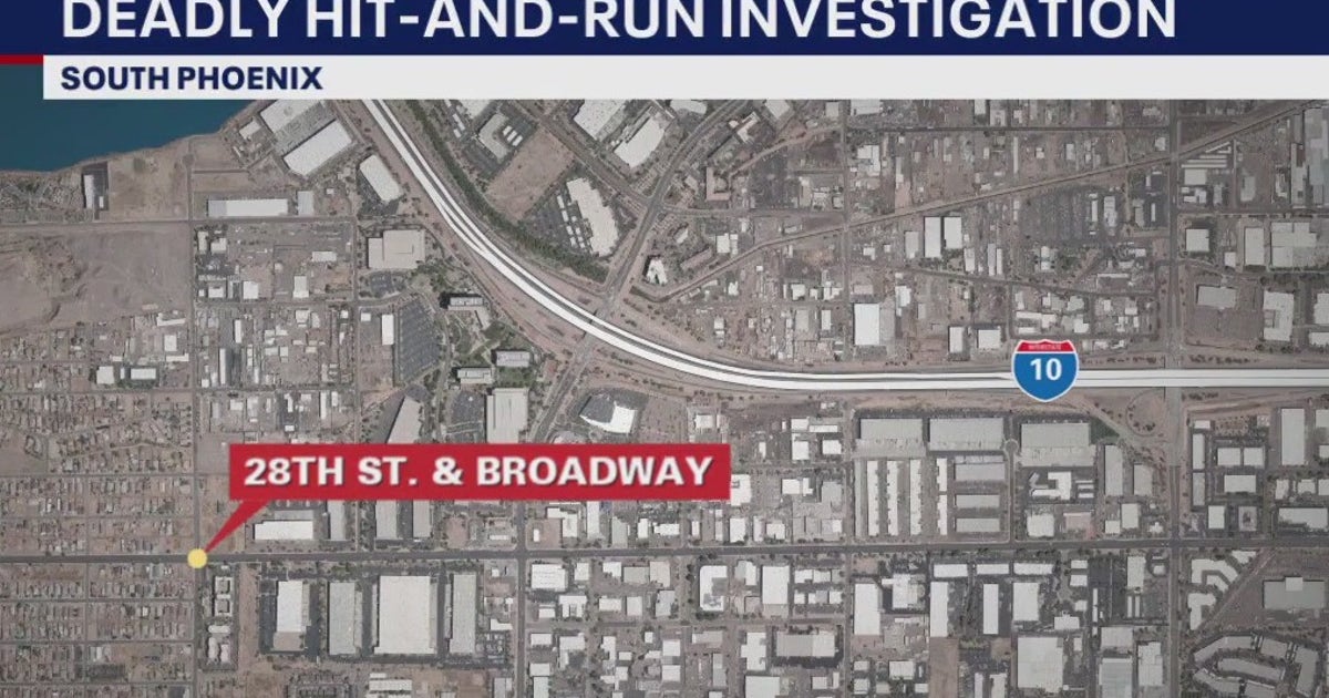 Pedestrian struck, killed in south Phoenix hit-and-run | FOX 10 Phoenix