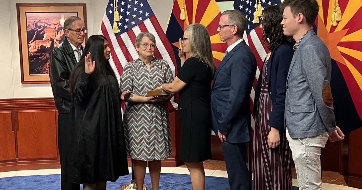 Katie Hobbs sworn in as Arizona governor | FOX 10 Phoenix