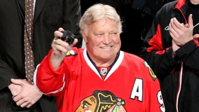 Former Blackhawks legend Bobby Hull dies at 84