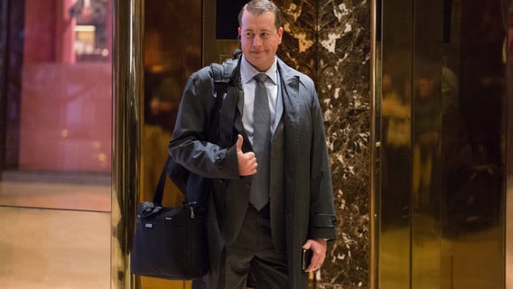 Arizona Republicans pick former Trump official to lead party