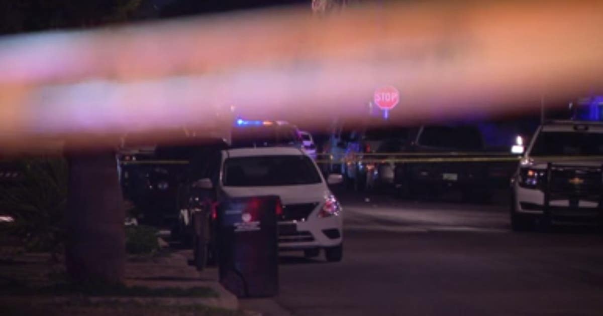 Downtown Phoenix shooting ends with man dead, 2 others injured | FOX 10 ...