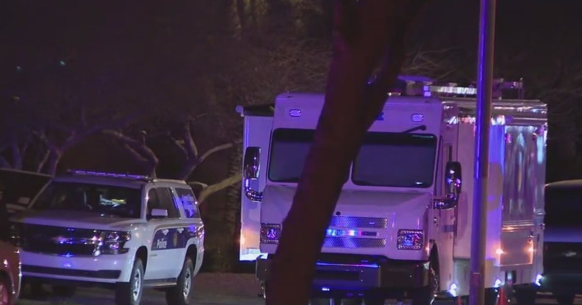 Deadly shooting in south Phoenix under investigation | FOX 10 Phoenix