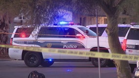 Man, woman shot in parking lot of east Phoenix business