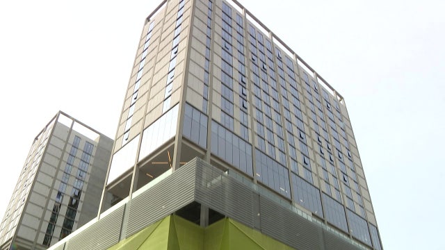 Super Bowl woes: Phoenix apartment residents left frustrated after management closes off common areas