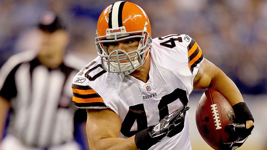 Former NFL running back Peyton Hillis in critical condition after saving  his kids from drowning: report