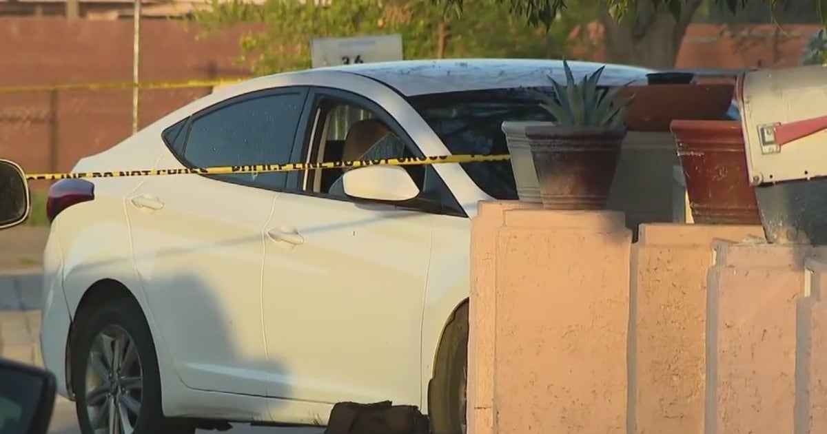 Person found shot inside car in Avondale; suspect sought | FOX 10 Phoenix