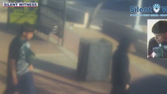 Suspect wanted for robbing Phoenix bus rider at gunpoint