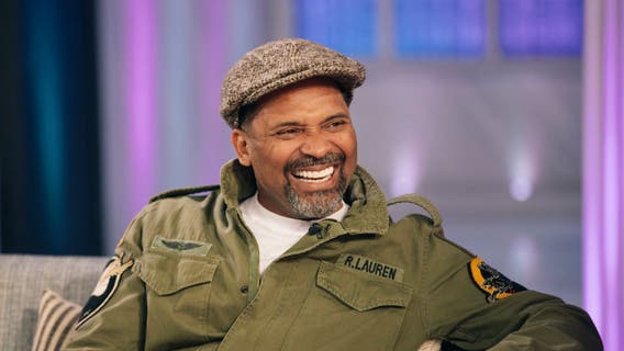 Comedian Mike Epps could face charges for bringing loaded gun into Indiana airport