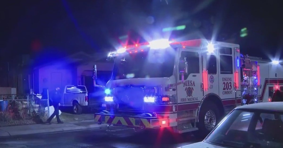 1 person critically injured in Mesa house fire | FOX 10 Phoenix