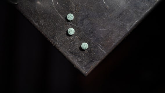 Suspects tried to bring in hundreds of fentanyl pills into Maricopa County jails, sheriff's office says