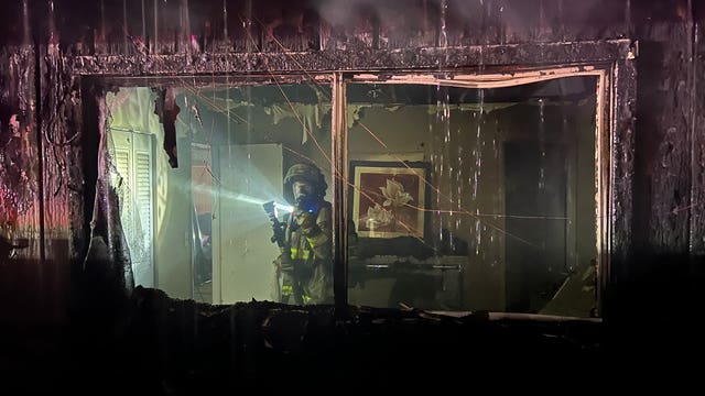 1 hospitalized, 14 displaced after fire burns Glendale duplex