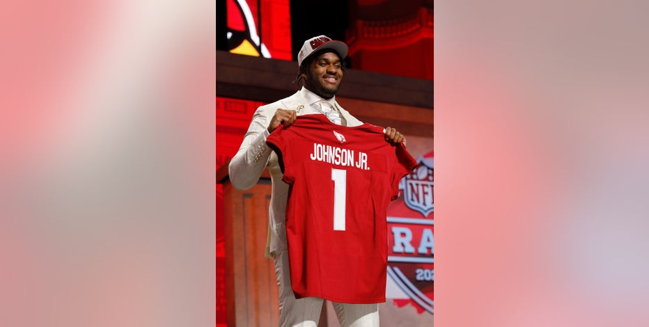 Arizona Cardinals select OT Paris Johnson at No. 6 after multiple trades