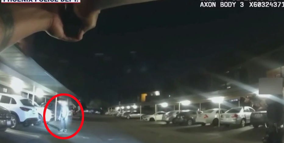 Officers shoot, kill suspect at north Phoenix apartment complex