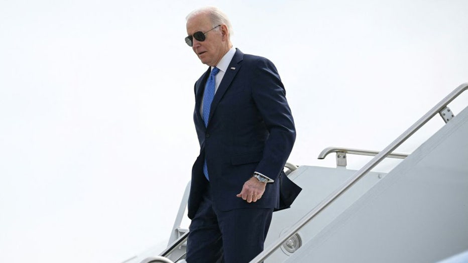 Biden-AF1.jpg