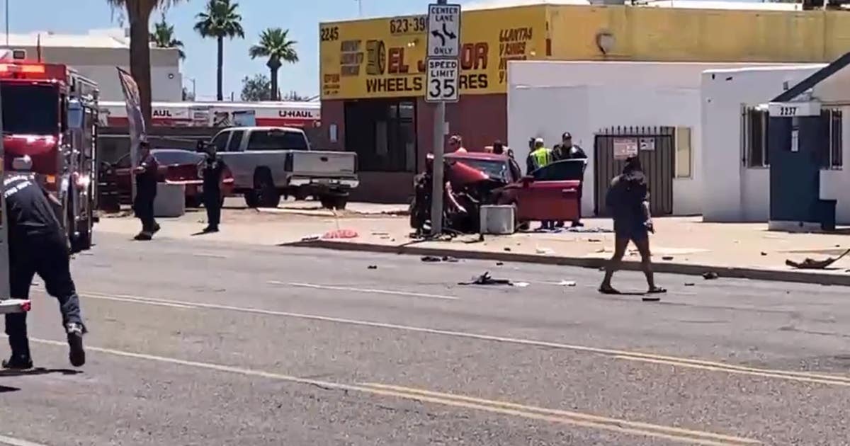 Baby, woman severely injured in Phoenix crash | FOX 10 Phoenix