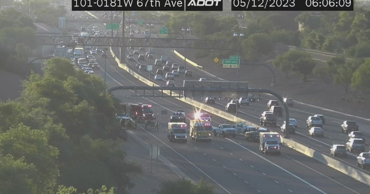 At least 1 dead after Loop 101 crash in Glendale | FOX 10 Phoenix