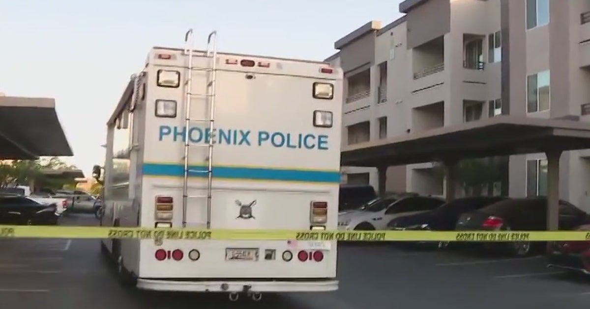 Murder-suicide at Phoenix apartment leaves man, woman dead | FOX 10 Phoenix