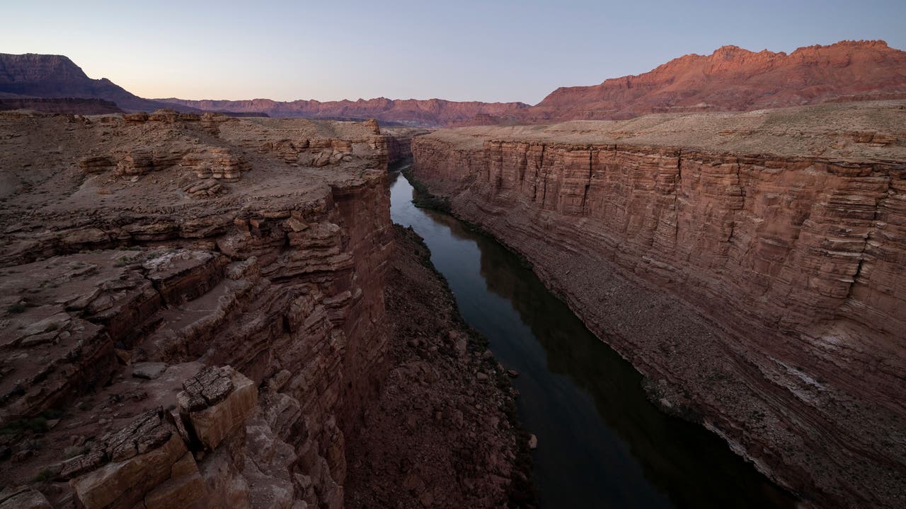 Hiker dies in Grand Canyon National Park during an attempt at a ...