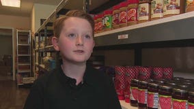 Boy helps Gilbert food bank with jelly shortage