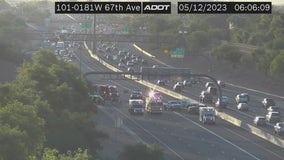 At least 1 dead after Loop 101 crash in Glendale