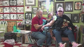 Phoenix tattoo artist is helping clients find signs of melanoma: 'We got your back'