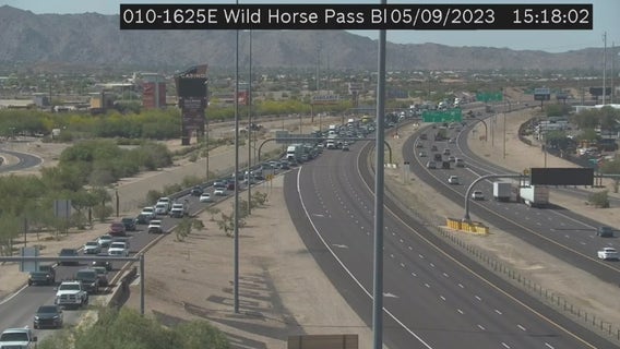 Portion of I-10 south of Ahwatukee back open following deadly crash