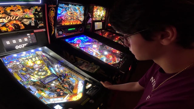 Father-and-son bonding turns Arizona teen into pinball prodigy