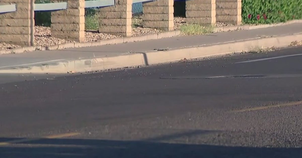 Man dies after being run over by car in Phoenix neighborhood | FOX 10 ...