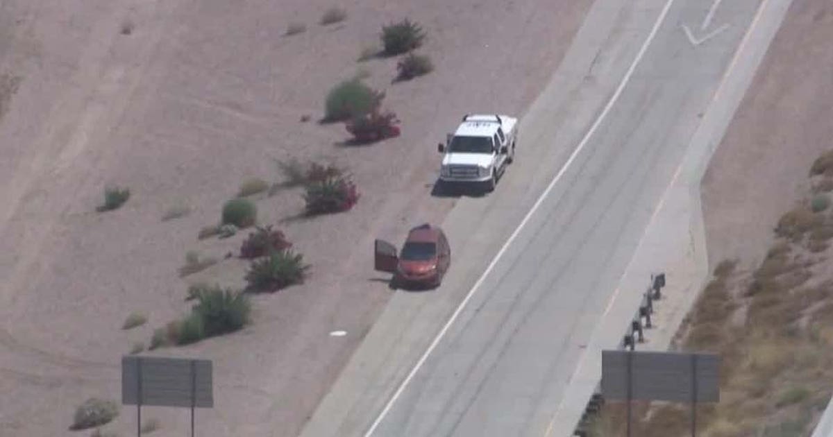 Body found inside vehicle on Loop 202 in Mesa | FOX 10 Phoenix
