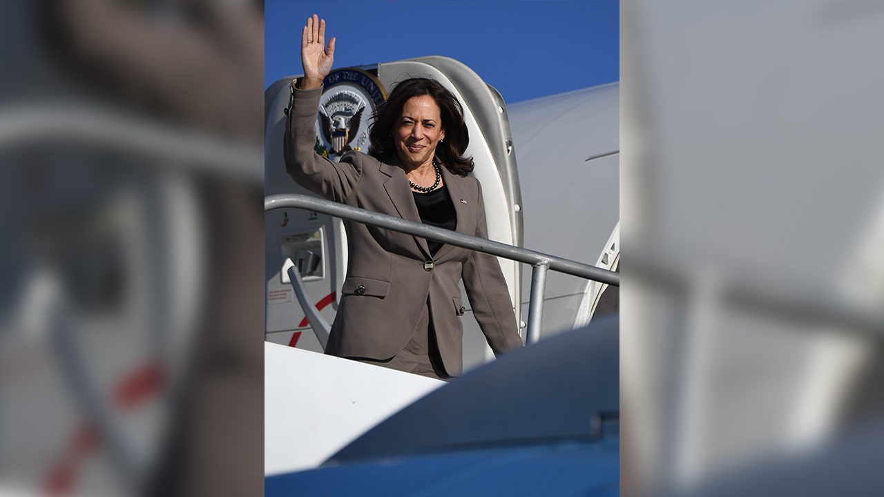 U.S. Vice President Kamala Harris Visits Arizona | FOX 10 Phoenix