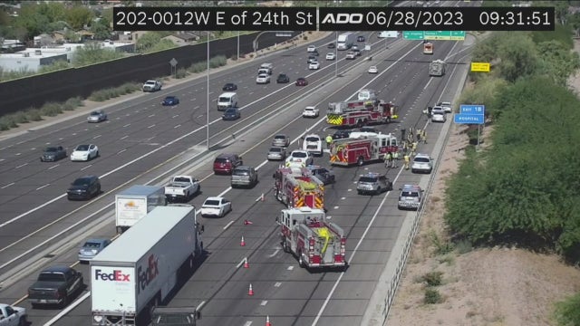 3 critically injured after Loop 202 crash in Phoenix