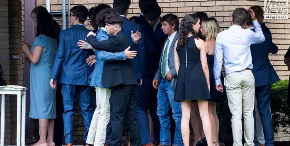 Cameron Robbins' family seen saying final goodbyes after teen lost at sea