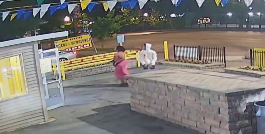 Charges dropped against 2 people following deadly restaurant shooting