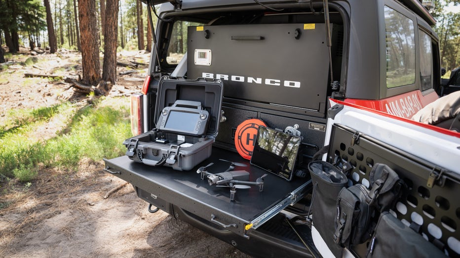 Bronco-wildland-firefighting-command-rig_09.jpg