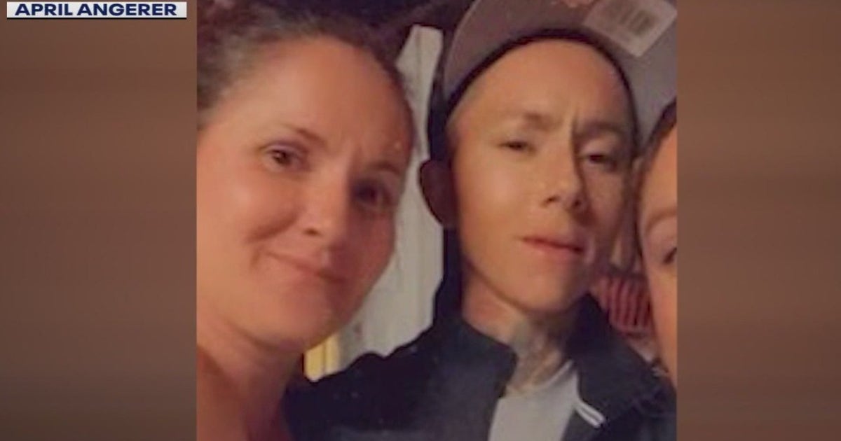 Woman shot to death while helping a friend in Phoenix | FOX 10 Phoenix