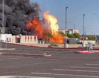 Downtown Las Vegas fire under investigation