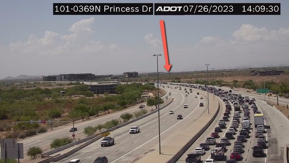 Four-car crash kills a driver on Loop 101 in north Scottsdale, DPS says