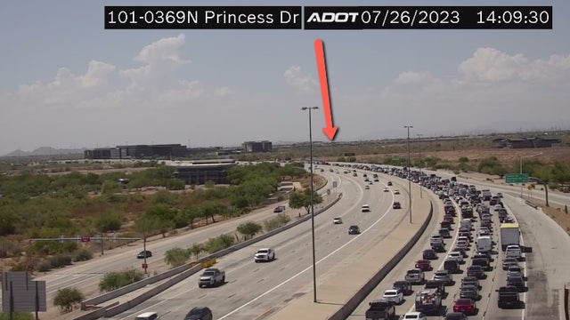 Four-car crash kills a driver on Loop 101 in north Scottsdale, DPS says