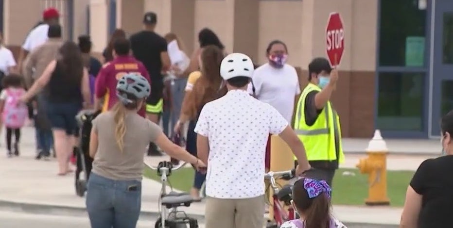 2 Arizona school choice leaders resign as controversy over the program continues