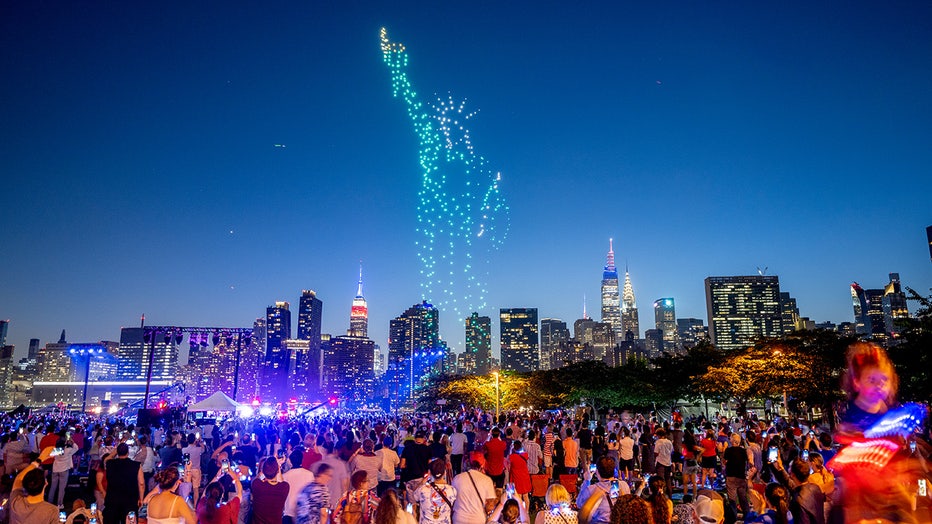 A Fourth of July fireworks display takes place after the Los Angeles  News Photo - Getty Images