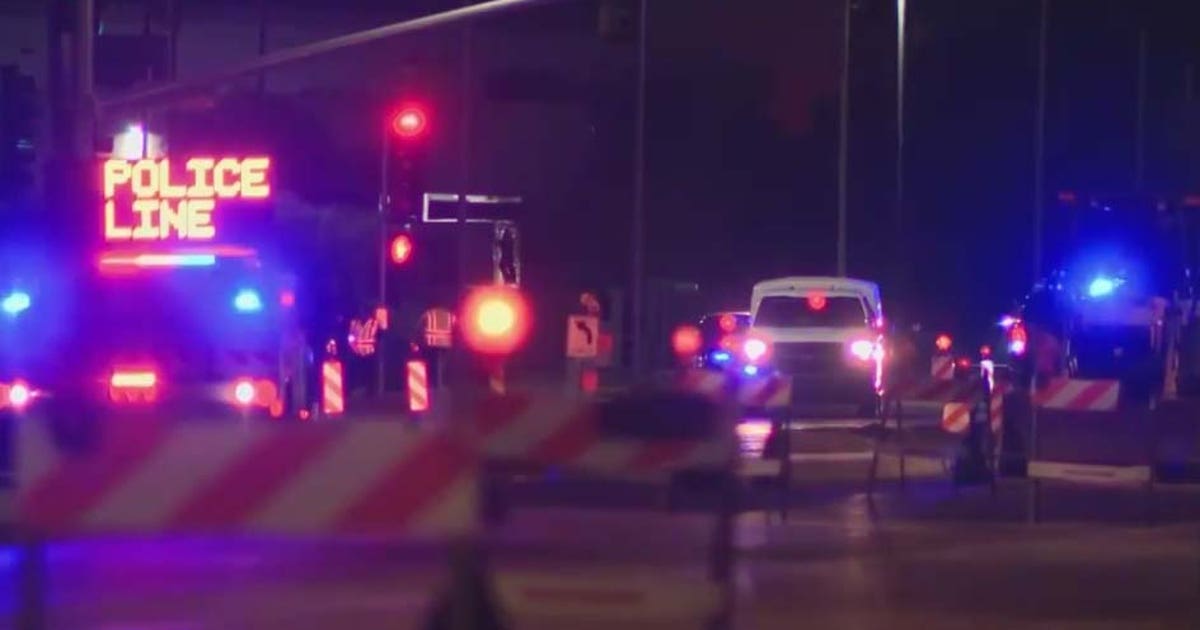 Woman killed in Tolleson crash, 2 others hurt | FOX 10 Phoenix
