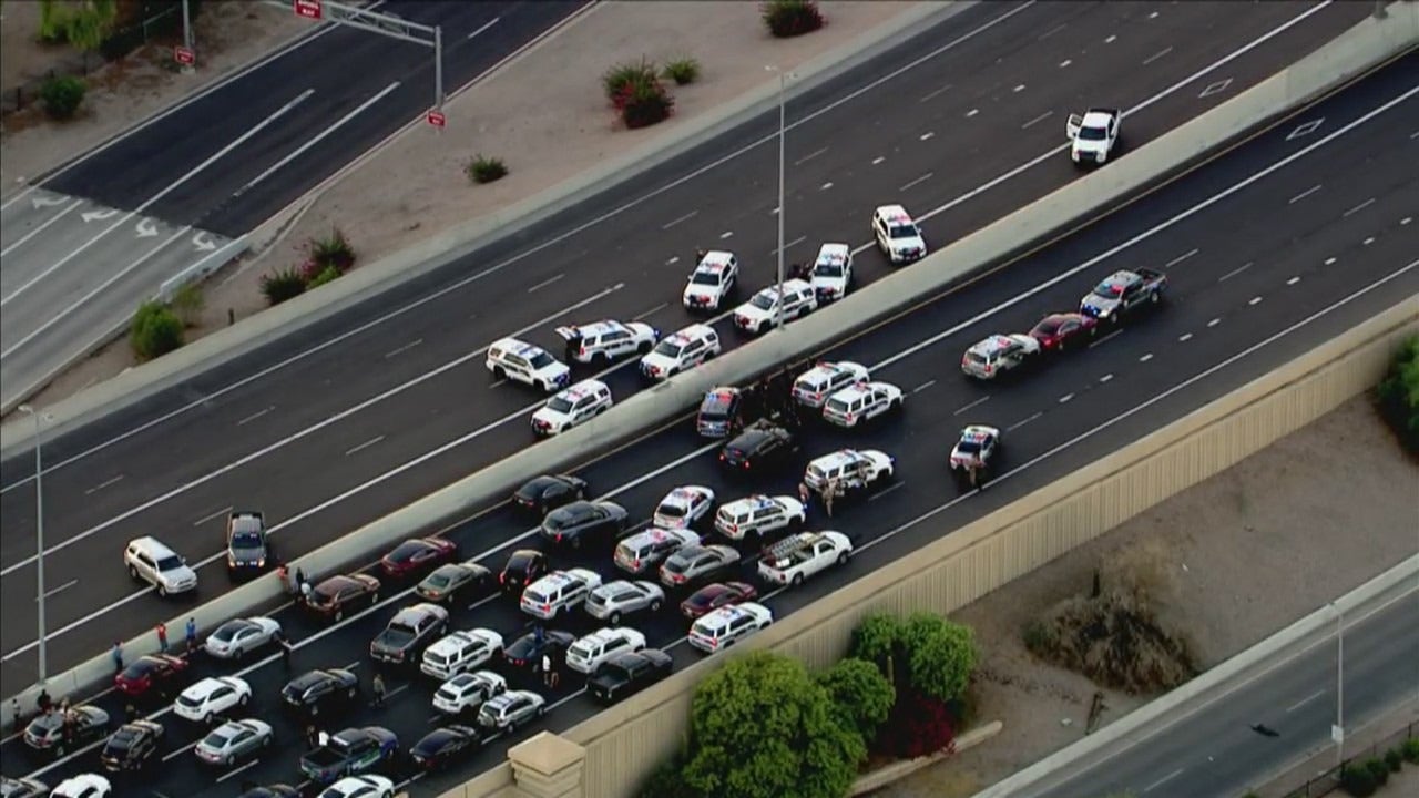 SR51 closed near Downtown Phoenix due to 'law enforcement incident' - Vimarsana News